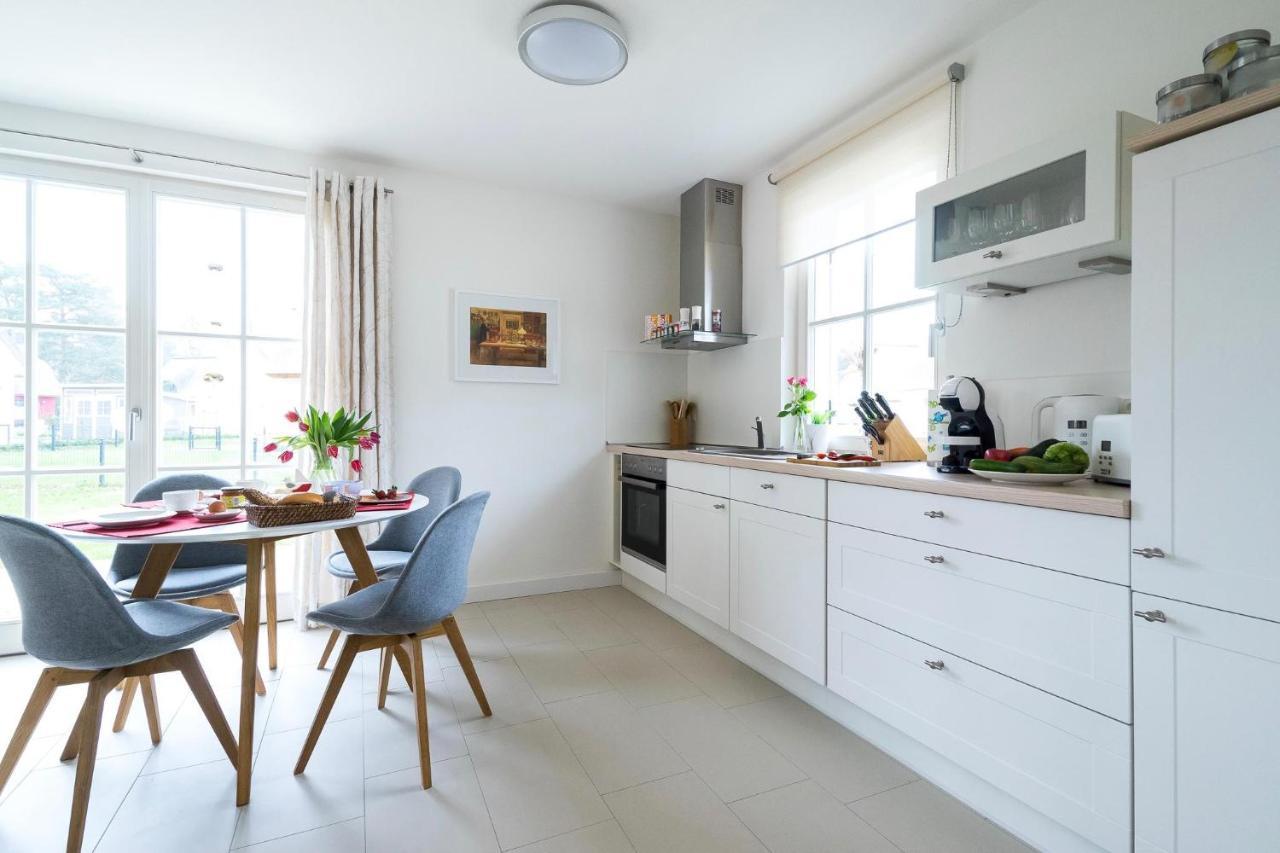 Ferienhaus Stella Glowe Bagian luar foto